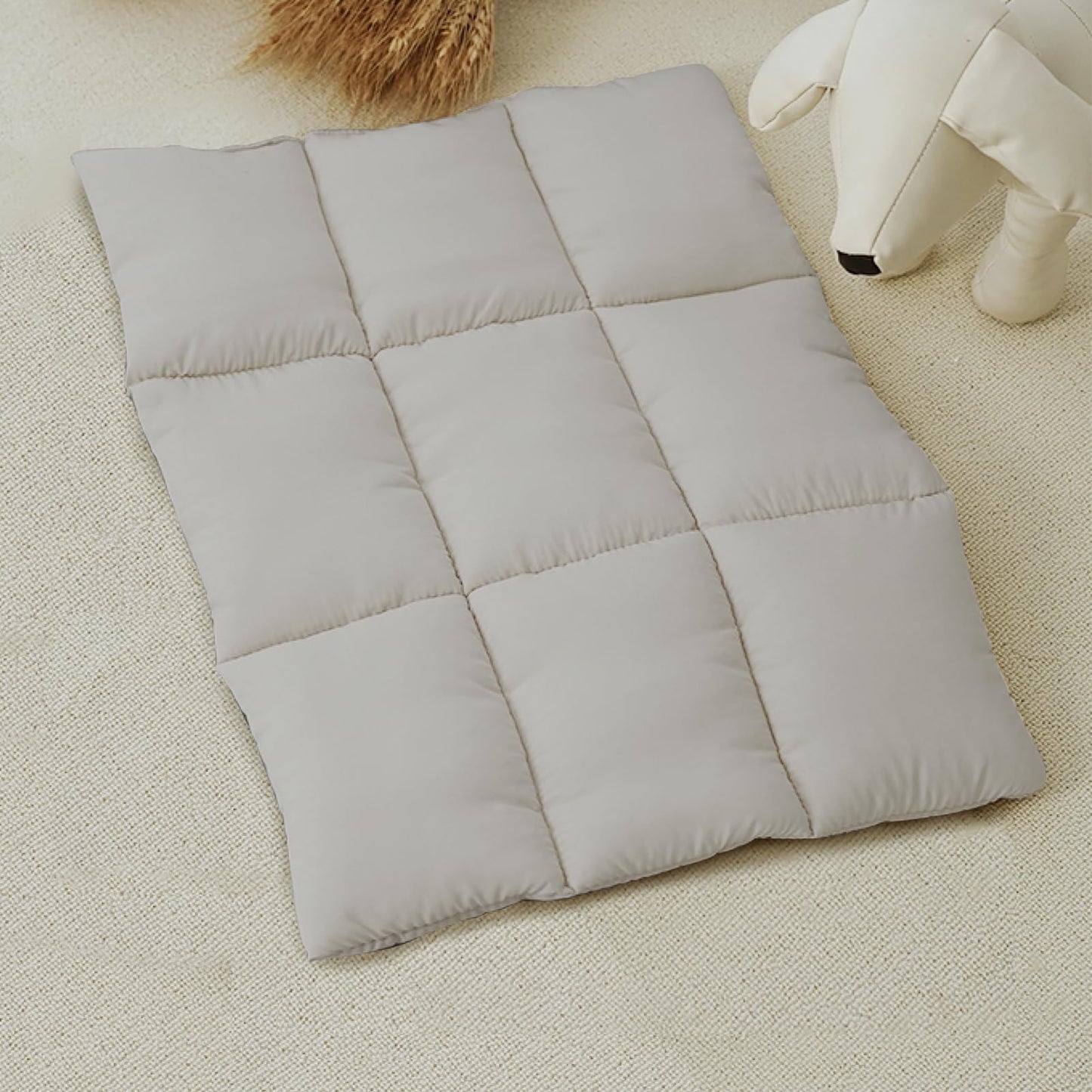 Pets Accessories for pet Bag Pet Dog Bed Dog Sleeping Mat Breathable Warm Pet Beds Cushion for Small Dogs Cat(Grey Cushion) (Grey)